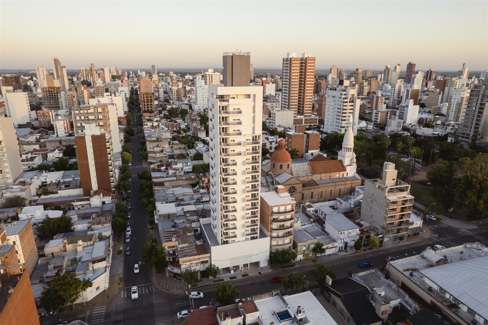 URQUIZA PLAZA